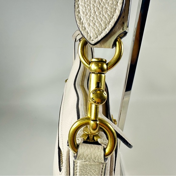 NEW Women’s Coach Chaise Pebble Leather Crossbody Cream - Picture 10 of 13
